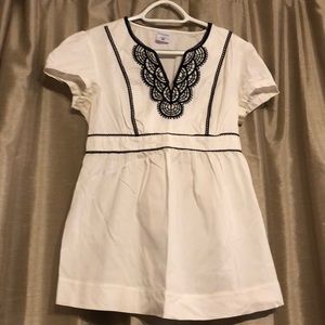 Classic black & white maternity dress shirt